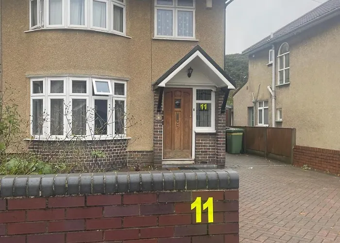 Ubytování v soukromí Spacious Double Near Southmead *